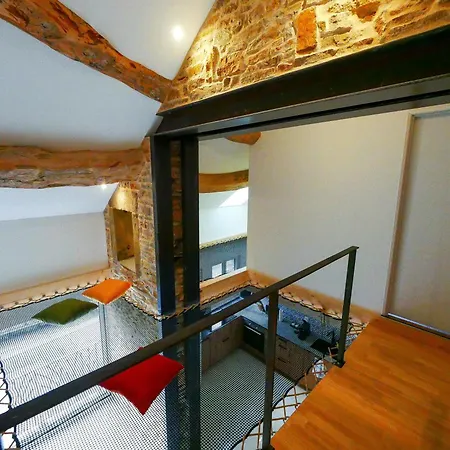 De Marcel * Saint-Marcel-Bel-Accueil